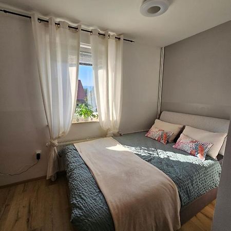 Soba V Pekrski Vili Limbuš Exterior foto